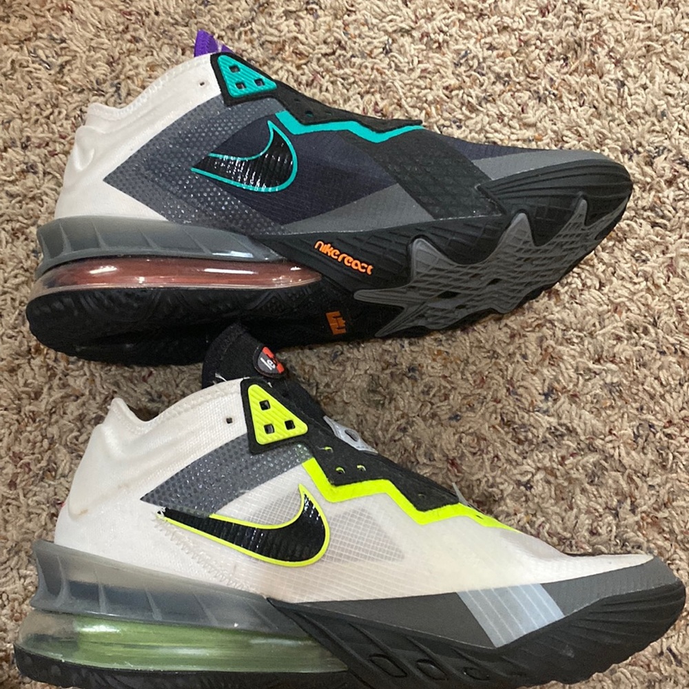 Nike lebrons